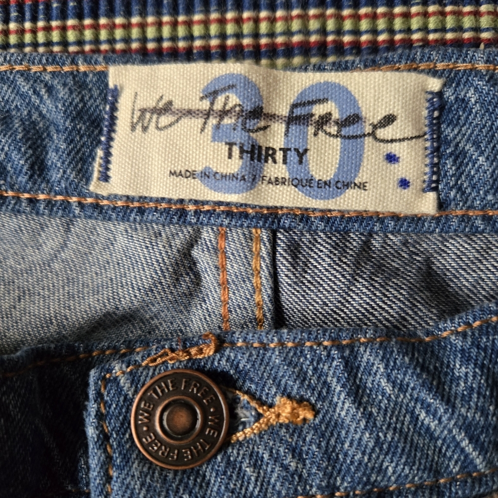 Free People We The Free Serena Low Rise Flare Patchwork Jeans - Picture 7 of 8
